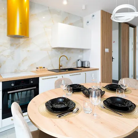 Wonder - Z Widokiem Na Gory, Blisko Wyciagow, Szlakow Turystycznych I Restauracji