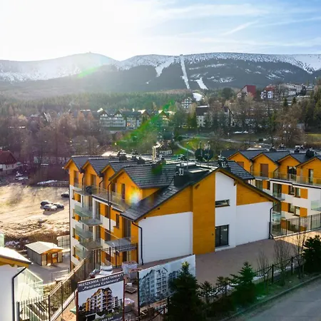 Wonder - Z Widokiem Na Gory, Blisko Wyciagow, Szlakow Turystycznych I Restauracji Karpacz