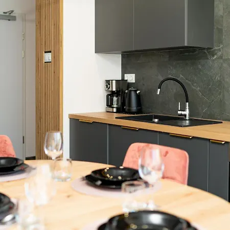 Wonder - Z Widokiem Na Gory, Blisko Wyciagow, Szlakow Turystycznych I Restauracji