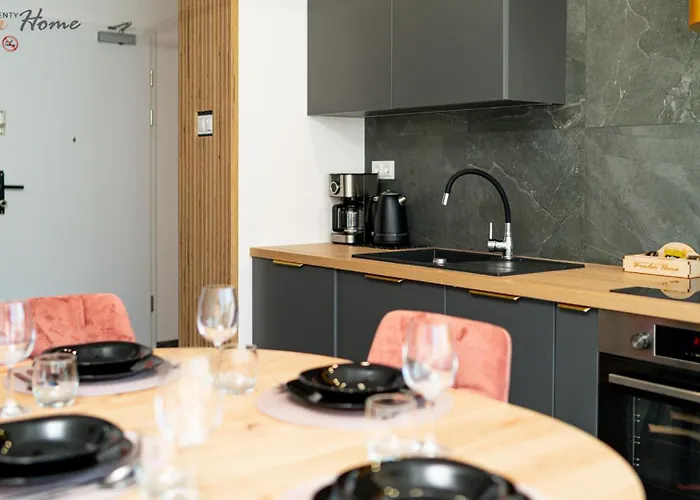 Wonder - Z Widokiem Na Gory, Blisko Wyciagow, Szlakow Turystycznych I Restauracji